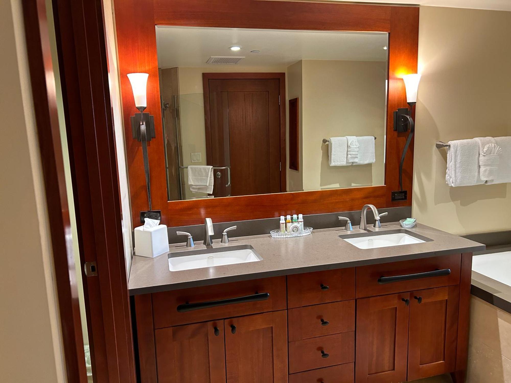 Luxury Ko Olina O1002 Spacious 3Br Ocean And Mountain Views 2 Free Parking Kapolei Esterno foto